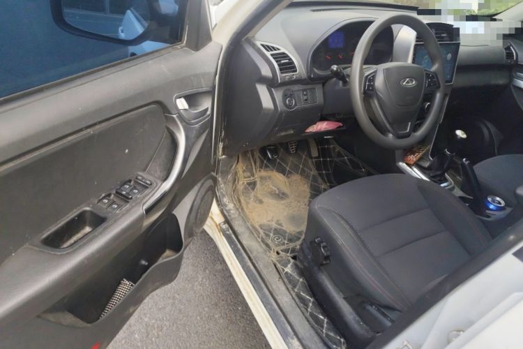 Used Chery Tiggo 3 2014 Magic Edition 1.6L Manual Fashion Version
