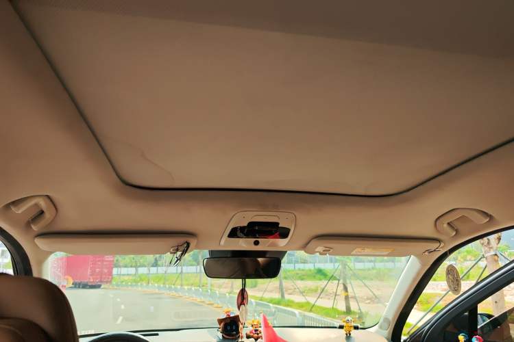 Used Nio ES8 2018 Founder Edition Headliner