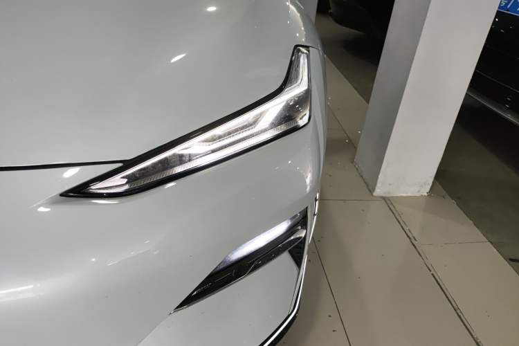 Used Geely Galaxy E8 2024 550 km Range Rear-Drive MAX