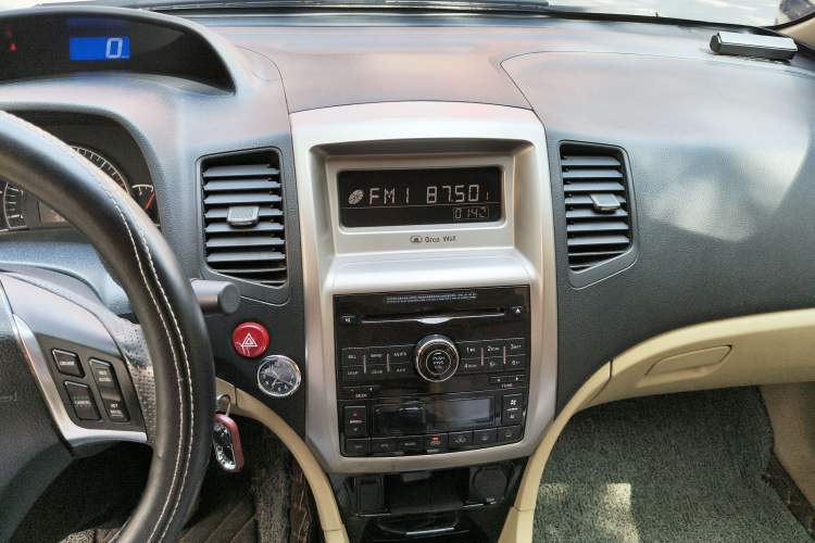 Used Great Wall C50 2012 1.5T Manual Fashion Edition Audio And AC Panel