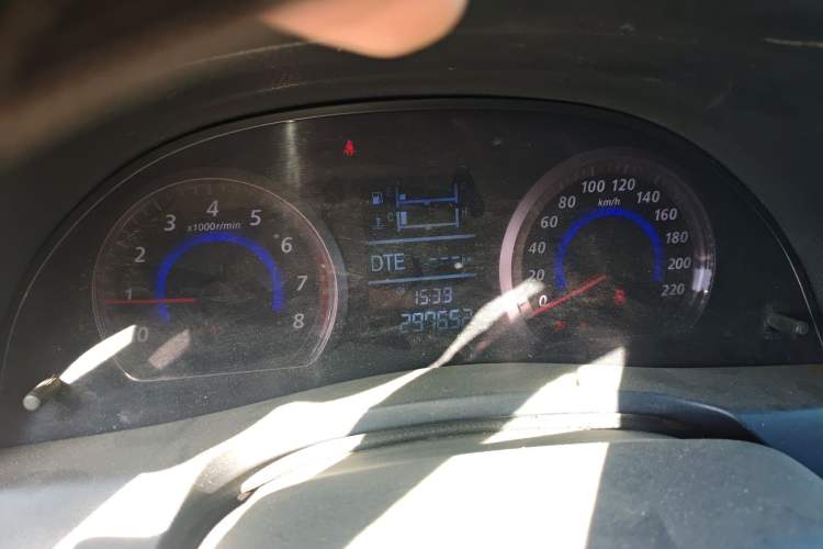 Used Zotye Z300 2014 1.5L Value Edition Manual Elite Model Instrument Cluster