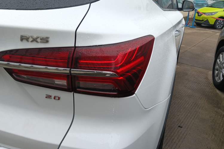 Used Roewe RX5 2016 20T Two-Wheel Drive Automatic Internet Smart Edition