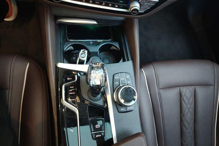 Used BMW 5 Series 2023 530Li Leading Model M Sport Package