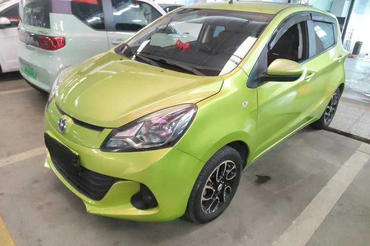 Used Changan Benni 2015 1.4L IMT Luxury Model China IV