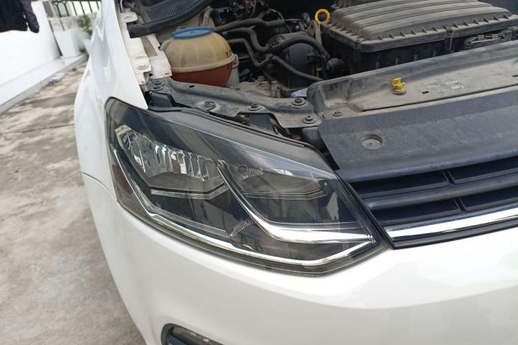 Used Volkswagen Polo 2014 1.6L Automatic Comfort Edition