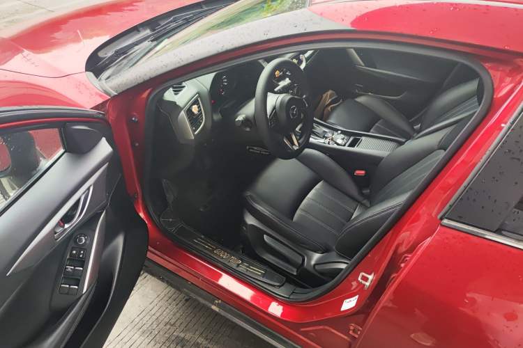 Used Mazda CX-4 2018 2.0L Automatic Two-Wheel Drive Blue Sky Dynamic Version China VI Standard