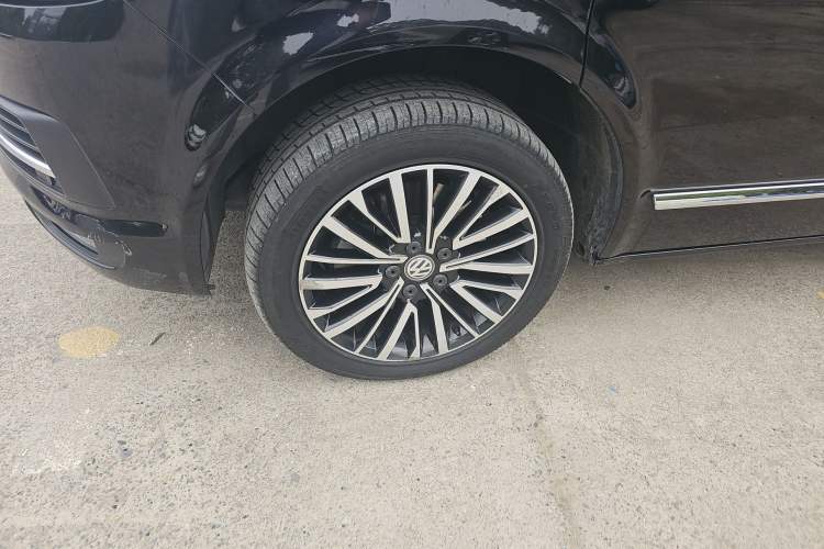 Used Volkswagen Multivan 2019 2.0 TSI 4x4 Prestige Edition 7-Seater
