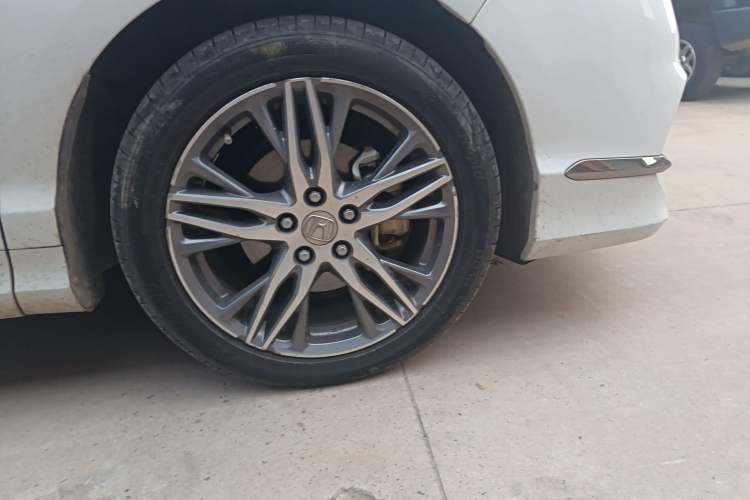 Used Honda Elysion 2019 2.0L Hybrid Supreme Edition
