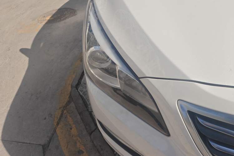 Used Hyundai Mistra 2016 1.6T Automatic Smart GLS Right Front Headlight