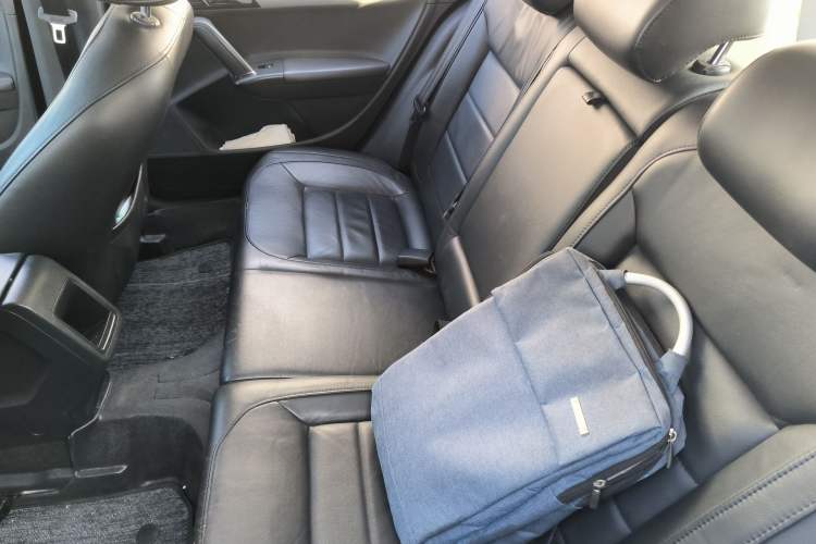 Used Volkswagen Gran Lavida 2013 1.6L Automatic Comfort Model