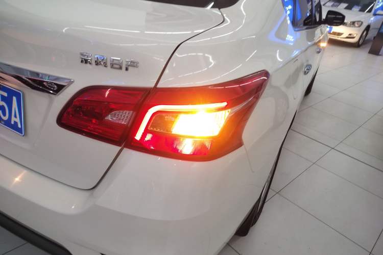 Used Nissan Sylphy 2024 Classic 1.6XE CVT Comfort Edition Exterior 3