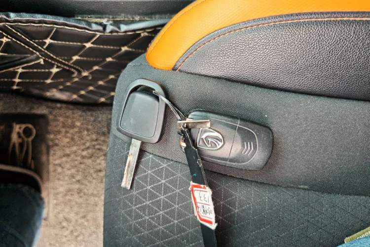 Used Baojun 310 2017 1.5L Manual Fashion Model