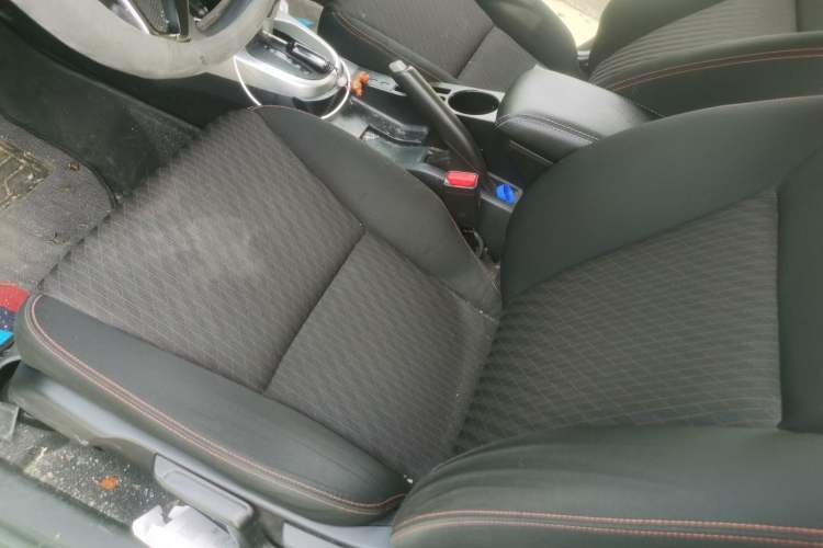 Used Honda Fit 2018 1.5L CVT Trendy Sports Edition Left Front Seat