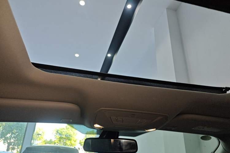 Used Ford Kuga 2018 EcoBoost 180 Two-Wheel-Drive Luxury Wing Edition