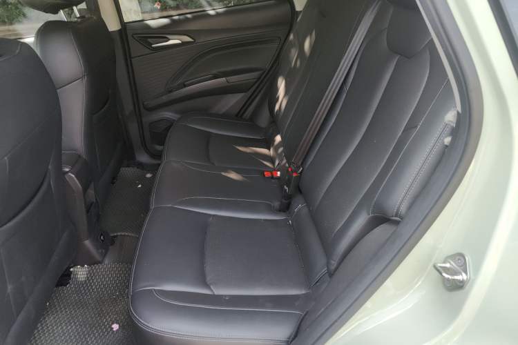 Used NETA V 2022 Chao 400 Lite Left Rear Seat