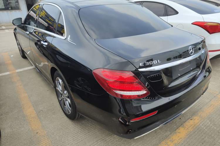 Used Mercedes-Benz E-Class 2020 E 300 L Sport Luxury Edition Rear Left 45 Deg