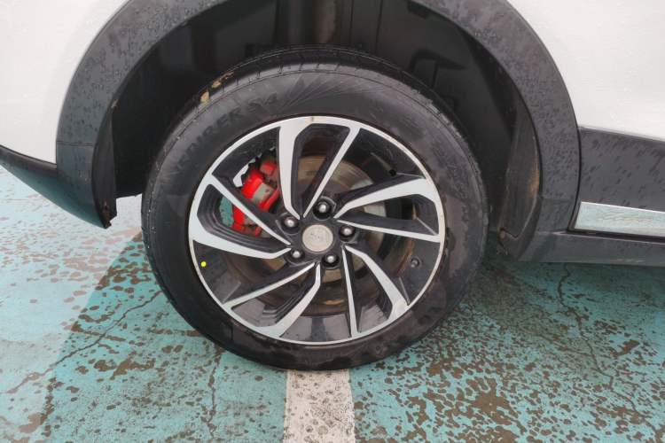 Used Zotye T300 2017 1.5T CVT Luxury Model Exterior 5