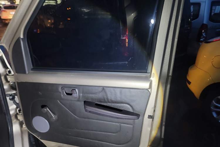 Used Wuling Rongguang 2021 1.5L Extended Basic Enclosed-Window Vehicle 2 Seats L3C
