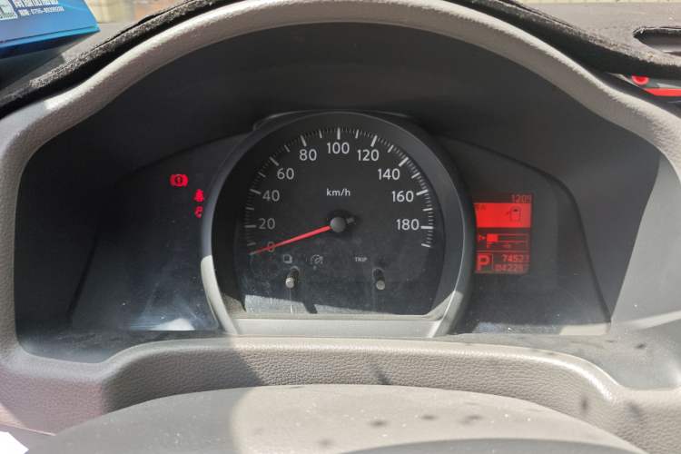 Used Nissan NV200 2016 Revised Version 1.6L CVT Deluxe Edition
