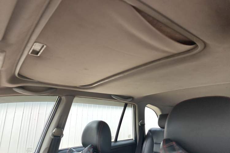 Used Chery Tiggo 3 2014 1.6L Manual Zhishang Edition Headliner