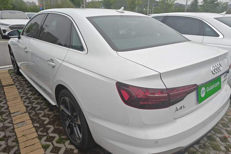 Used Audi A4L 2024 40 TFSI Fashion Dynamic Model
