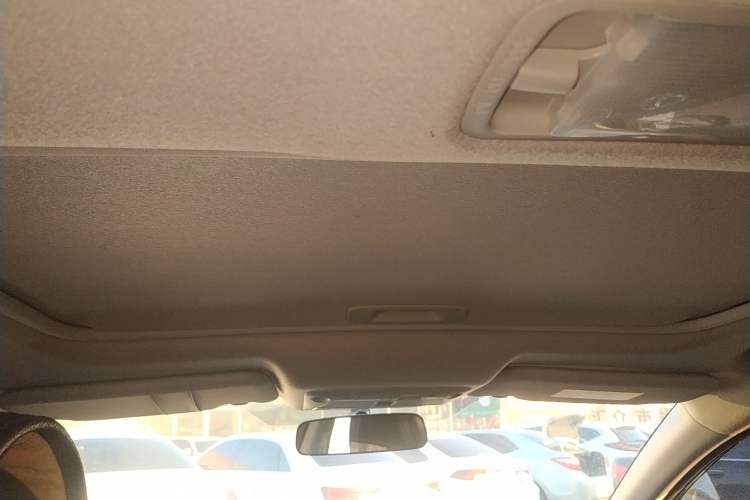 Used Nissan Sylphy 2016 1.6XV CVT Smart Enjoyment Version Headliner