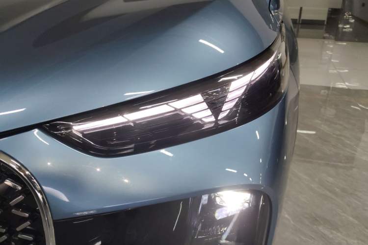 Used Chery Tiggo 8 PLUS C-DM 2025 1.5T 116 km Prestige Version 5 Seats