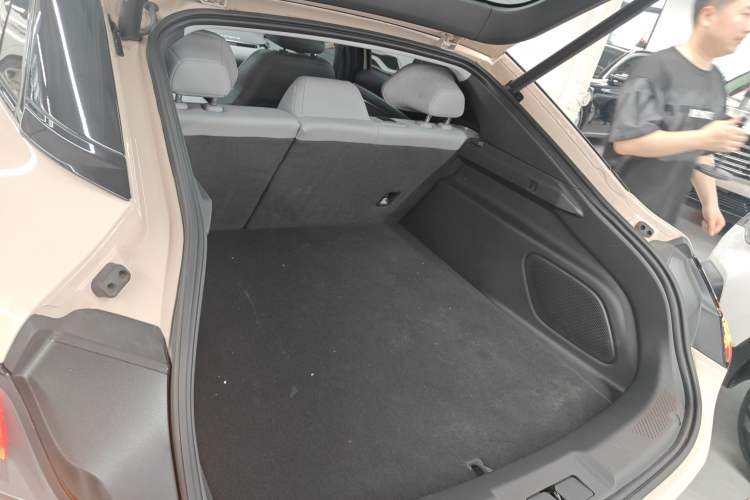 Used XPeng MONA M03 2025 600 with Ultra-Long Range Max Trunk