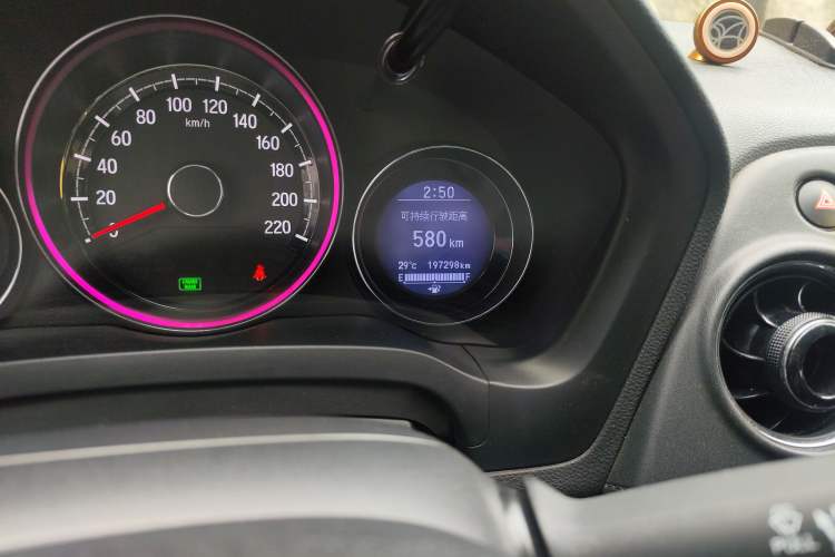 Used Honda XR-V 2015 1.8L VTi CVT Luxury Edition Odometer Close Up