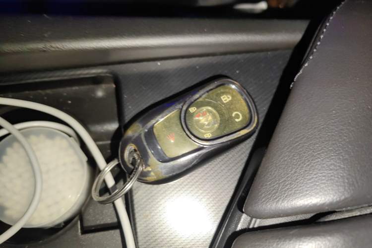 Used Buick Enclave 2020 28T Two-Wheel Drive Zhanqi Version