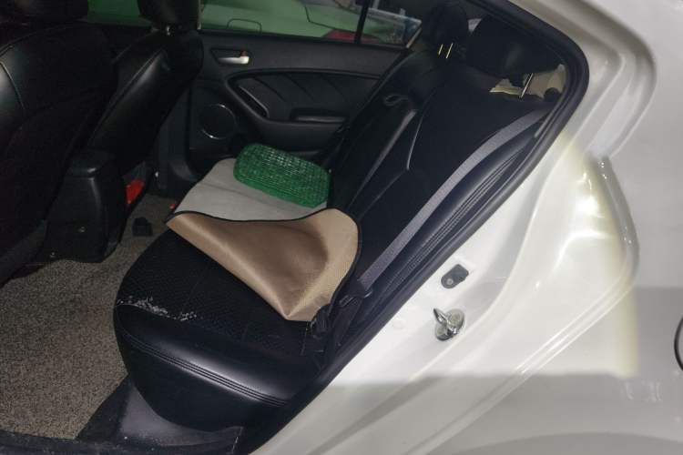 Used Kia K3 2015 1.6L Automatic GLS
