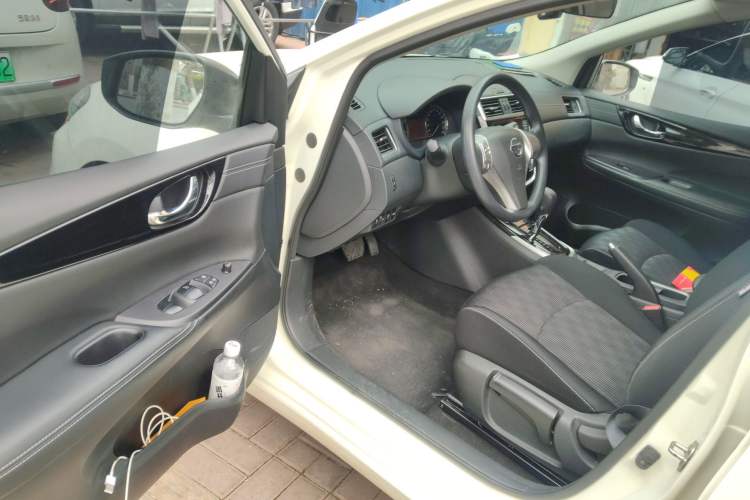 Used Nissan Tiida 2021 1.6L CVT Cool Edition