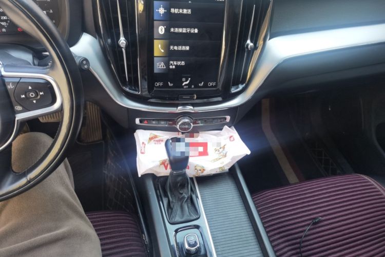 Used Volvo XC60 2019 T5 4x4 Smart Edition China VI Standard