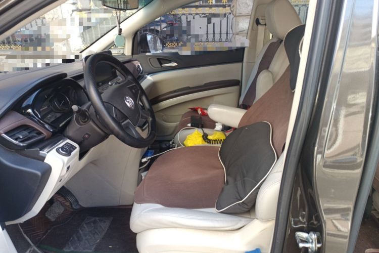 Used Buick GL8 2021 Land Cruiser Executive Class 652T Comfort Model Left Front Seat