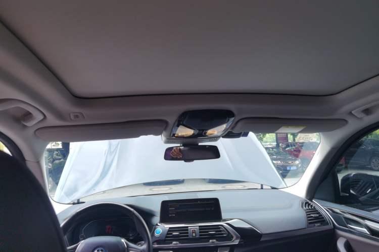 Used BMW iX3 2021 Leading Model