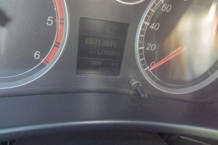 Used Haval H5 Classic 2012 ZhiZun Edition Green & Quiet 2.0T Manual Two-Wheel Drive Comfortable Model