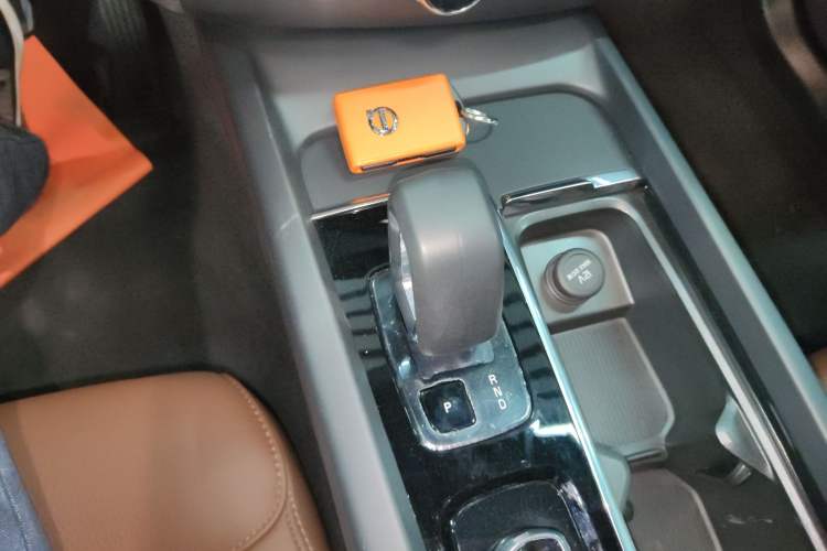 Used Volvo XC60 2024 B5 4x4 Smart Luxury Edition
