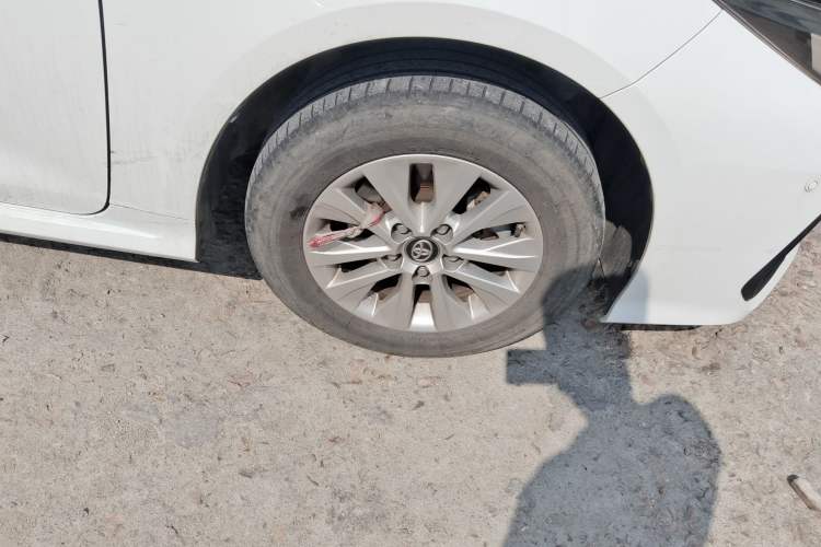 Used Toyota Corolla 2022 1.2T S-CVT Pioneer PLUS Edition Right Front Wheel Hub