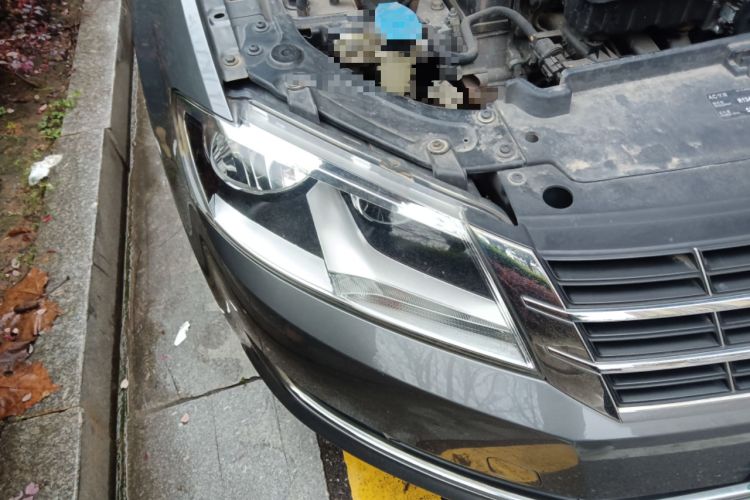 Used Volkswagen Lavida 2013 Restyled Classic 1.6L Manual Comfort Edition
