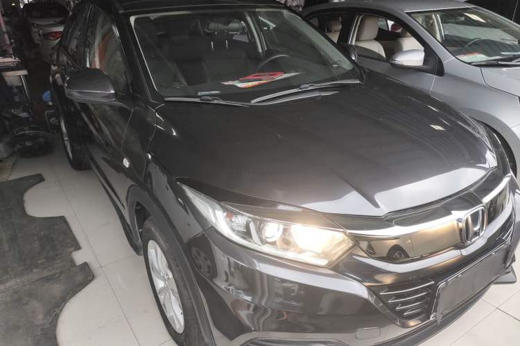 Used Honda Vezel 2019 1.5L CVT Pioneer Edition China VI