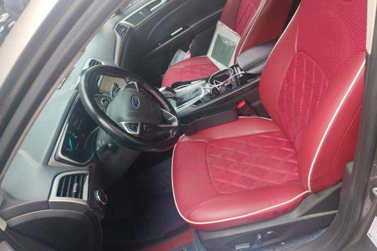 Used Ford Mondeo 2013 2.0L GTDi 200 Luxury Model