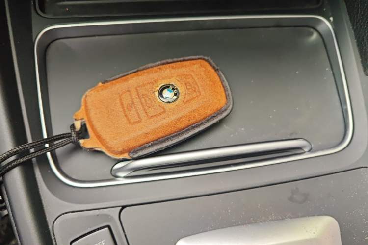 Used BMW 3 Series 2018 320i M Sport Package Vehicle Key