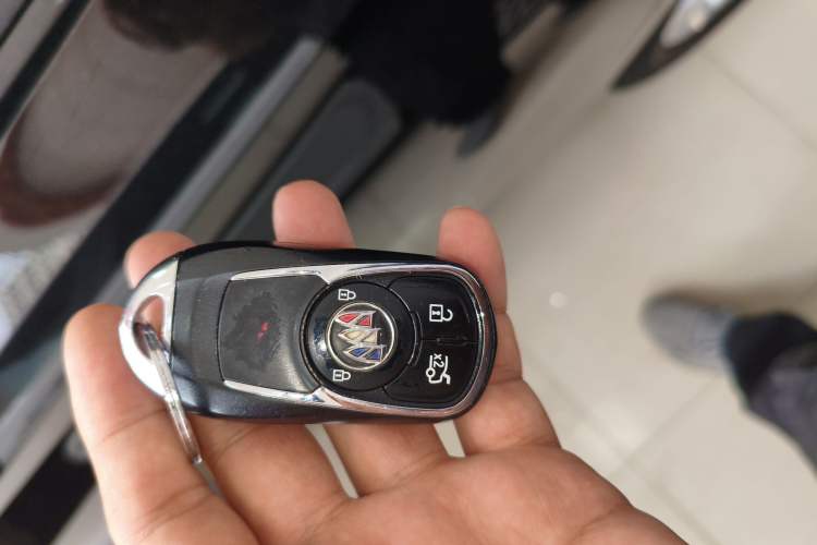 Used Buick Regal 2020 552T Elite Edition Vehicle Key
