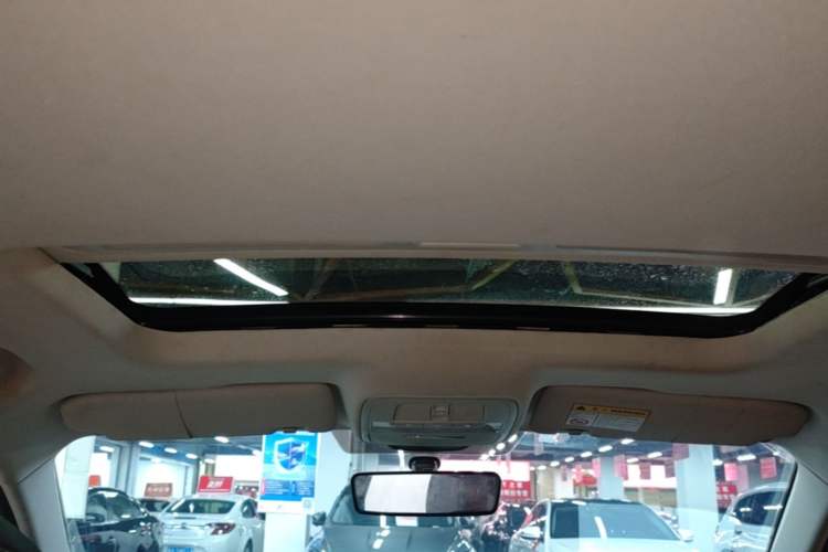 Used Roewe i5 2019 1.5L Manual 4G Connect Leehao Flagship Edition
