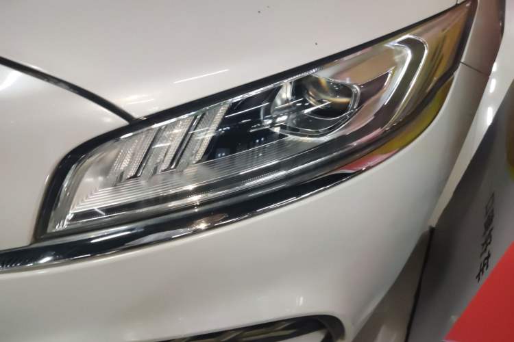 Used Geely Auto Emgrand GT 2018 1.5T MHEV Yaoxiang Edition Left Front Headlight
