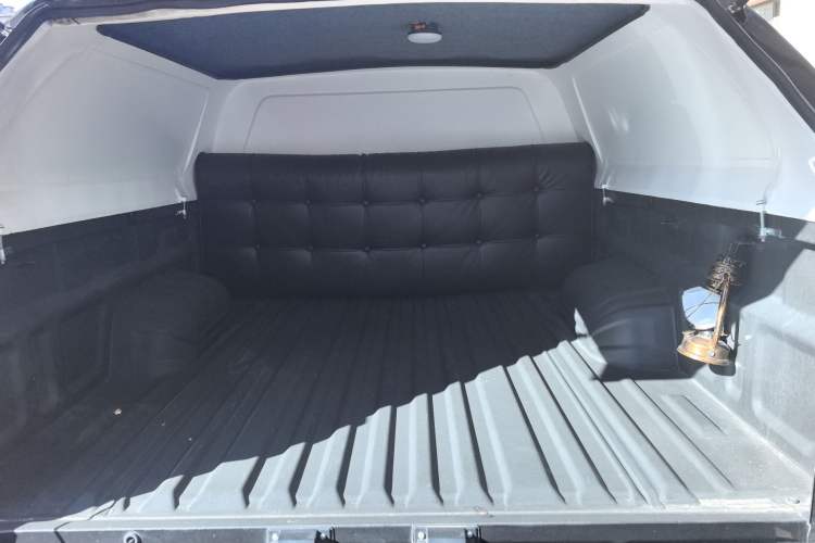 Used Huanghai Weilong 2019 2.4T Gasoline Manual 4x4 Ultimate Edition China VI 4K22D4T
