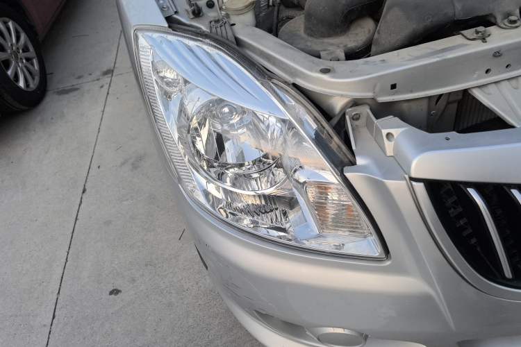 Used Foton Scenic G5 2020 2.0L Long-Wheelbase Flat-Roof 6-Seater Multi-Purpose Passenger Vehicle 1TZS