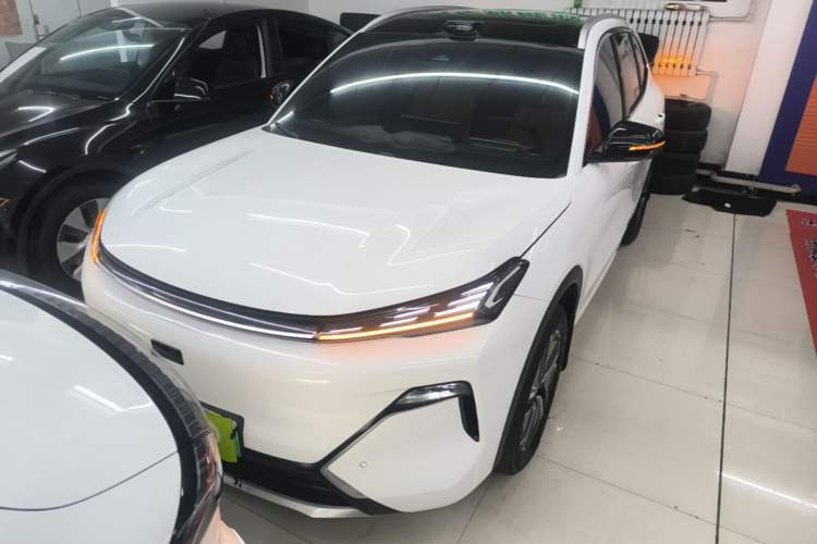 Used Geely Galaxy Xingjian 7 EM-i 2025 120km Exploration+ Version