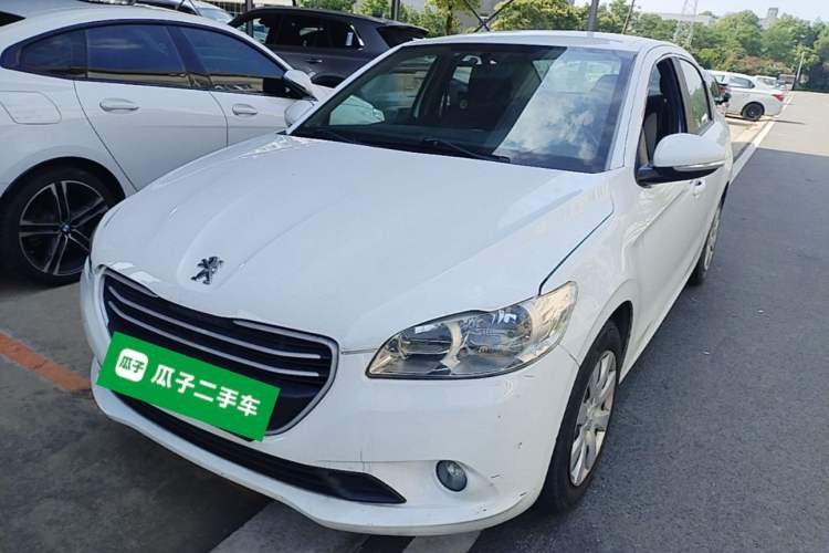 Used Peugeot 301 2016 1.6L Manual Happiness Edition