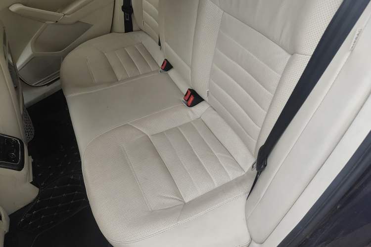 Used Volkswagen Passat 2016 380TSI DSG Ultimate Edition